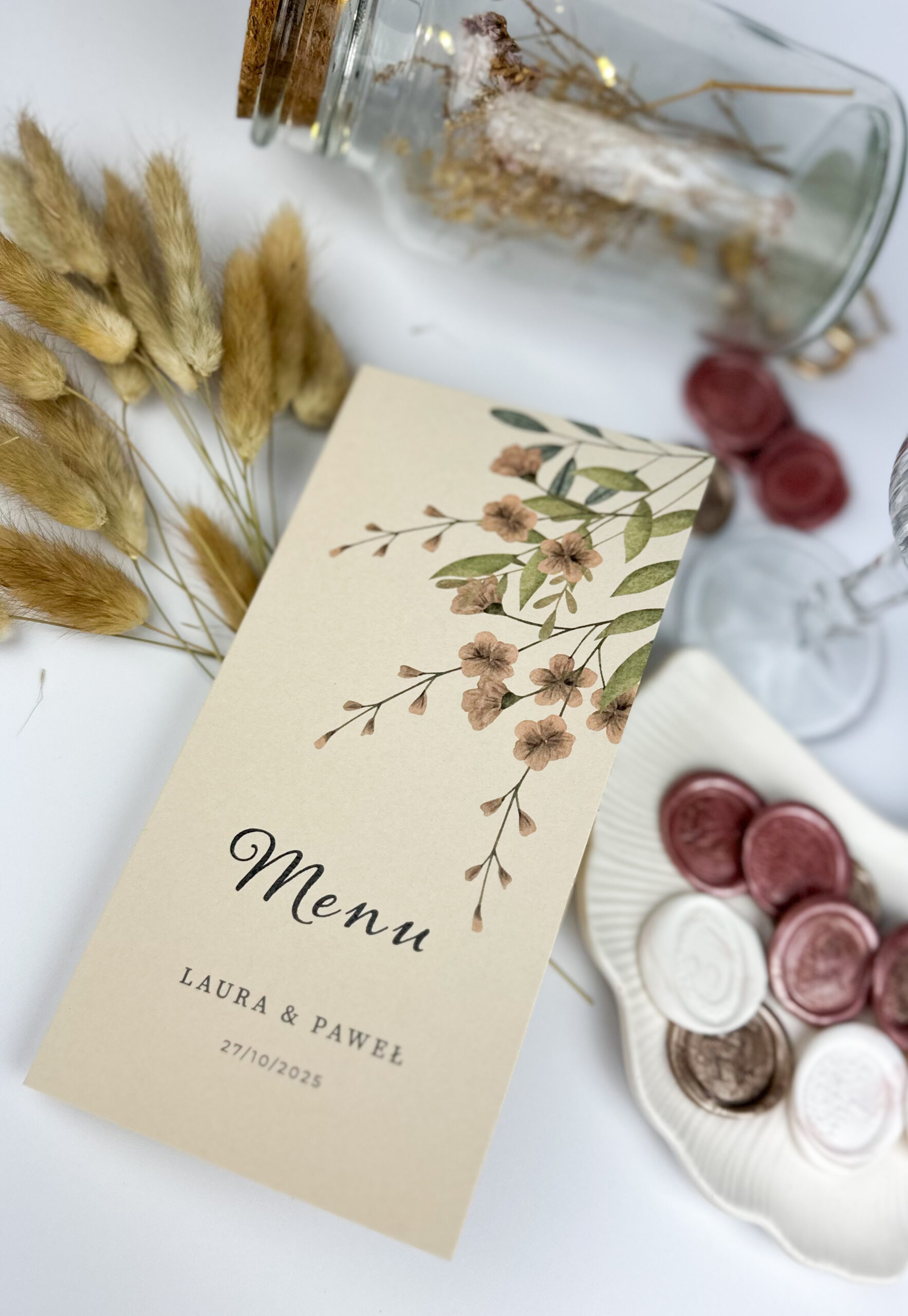 Menu weselne składane "Z delikatnymi kwiatami"