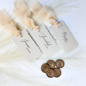 Winietki ręcznie rwane, winietki rwane, winietki leżące, winietki ze wstążką